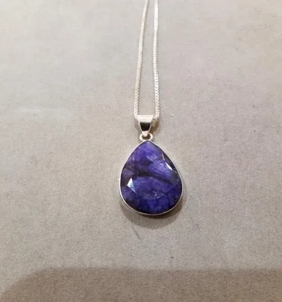 sapphire-necklace